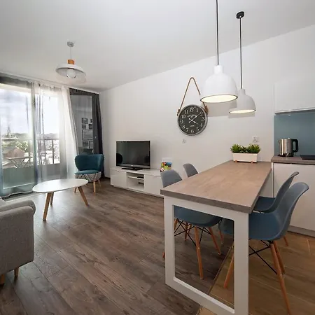 Riverside By Goodtimekrk Apartmán